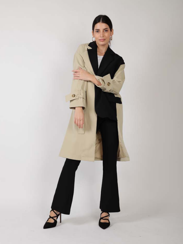 Mannequin Asymmetrical trench coat